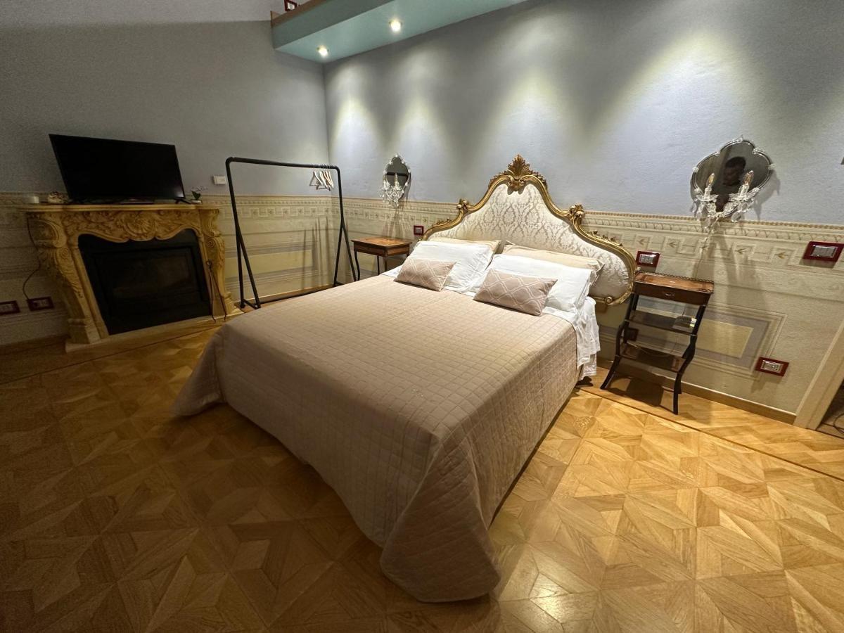 In Centro Lovely Home Lucca Buitenkant foto