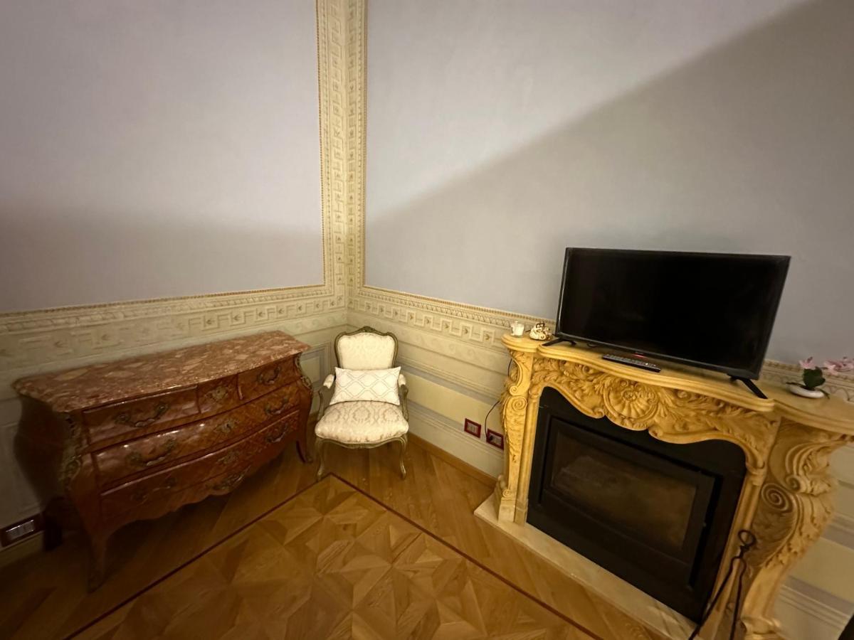 In Centro Lovely Home Lucca Buitenkant foto